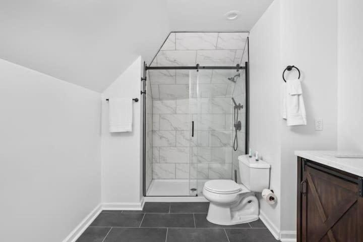 Cozysuites 3br Arsenal Heights, Indy 2 * Indianapolis