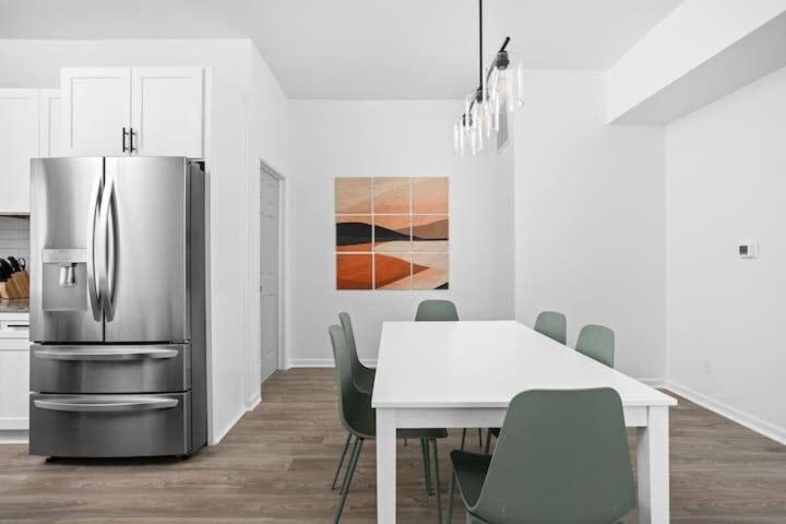 Cozysuites 3br Arsenal Heights, Indy 2 * Indianapolis