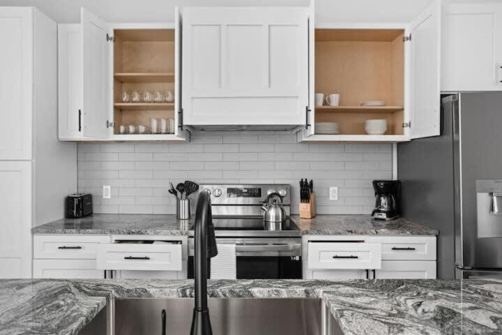 Cozysuites 3br Arsenal Heights, Indy 2 * Indianapolis