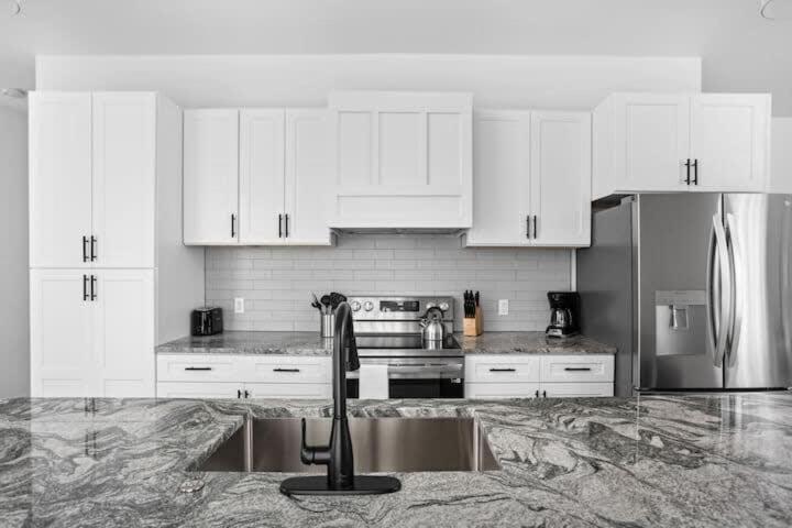 Cozysuites 3br Arsenal Heights, Indy 2 Holiday home Indianapolis